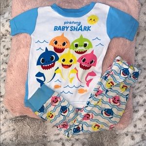 Baby shark pj set 💜